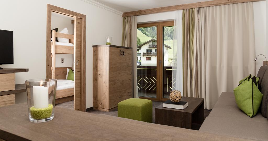 Hotel Tauernhof Kaprun Habitación foto